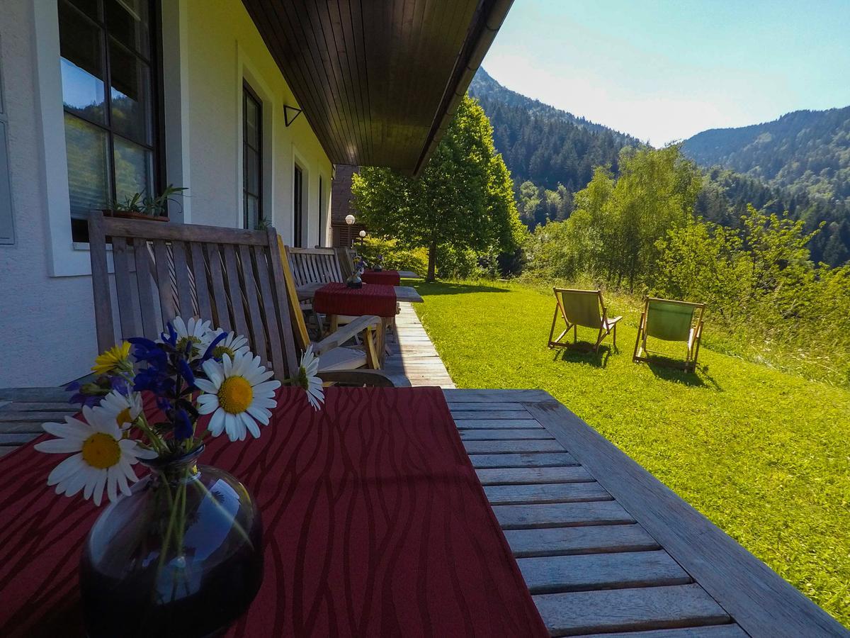 Karami Mountainhouse Bed & Breakfast Tržič Eksteriør bilde